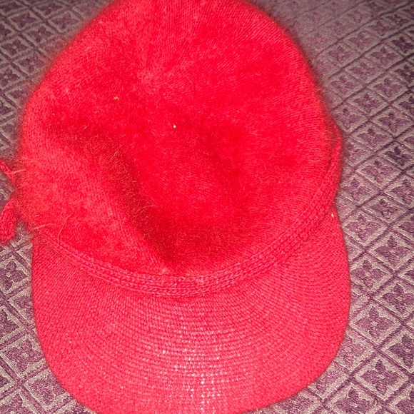 J Lo 100% wall red hat - Picture 1 of 5